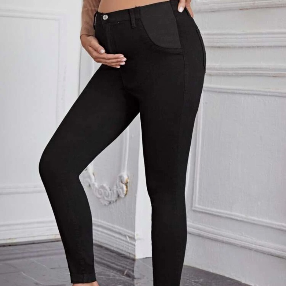 Black maternity jeans